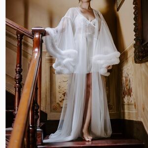 Rara Avis Wedding Robe